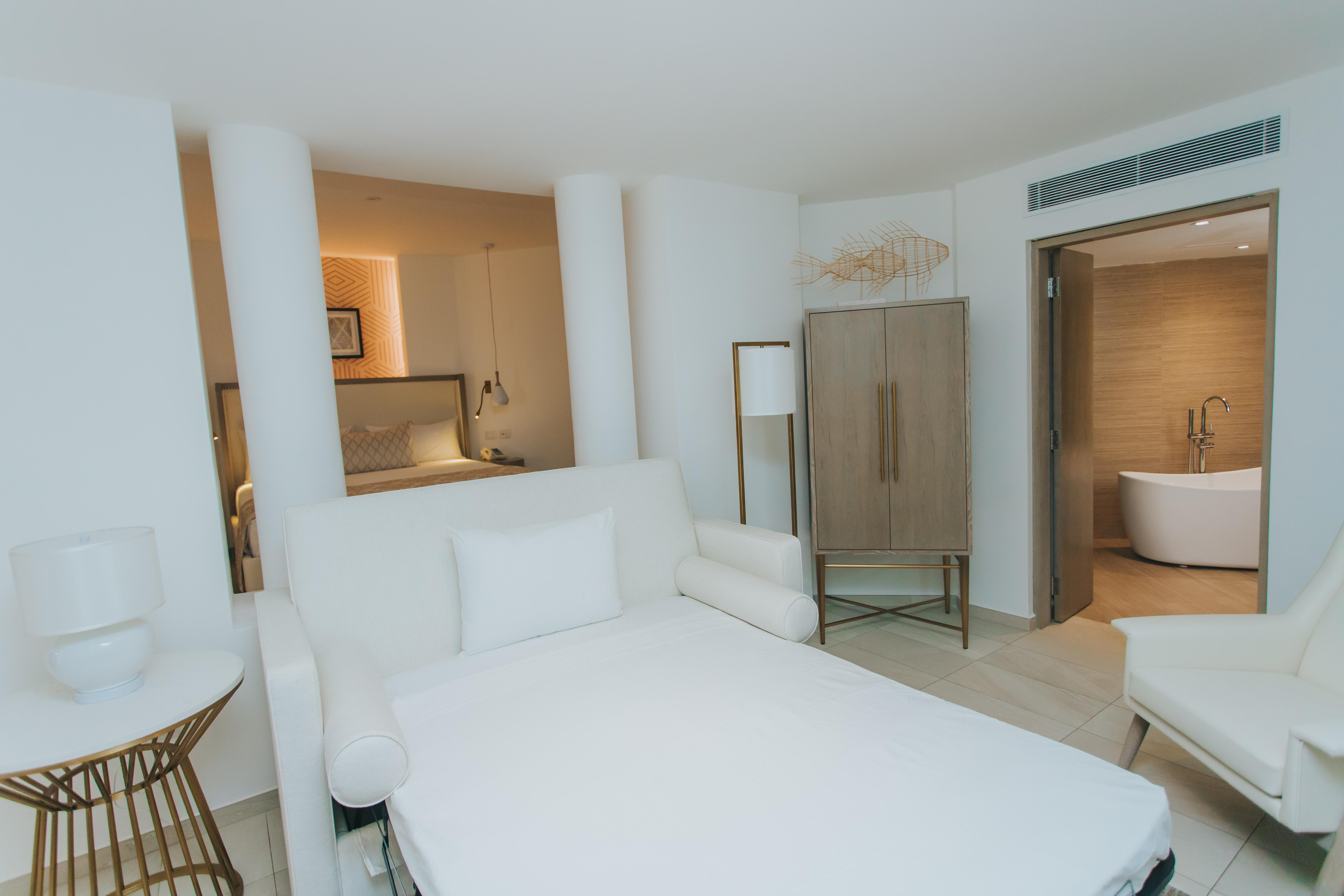 Grand Bavaro Princess All Suites Resort, Spa&Casino Esterno foto A room at the resort