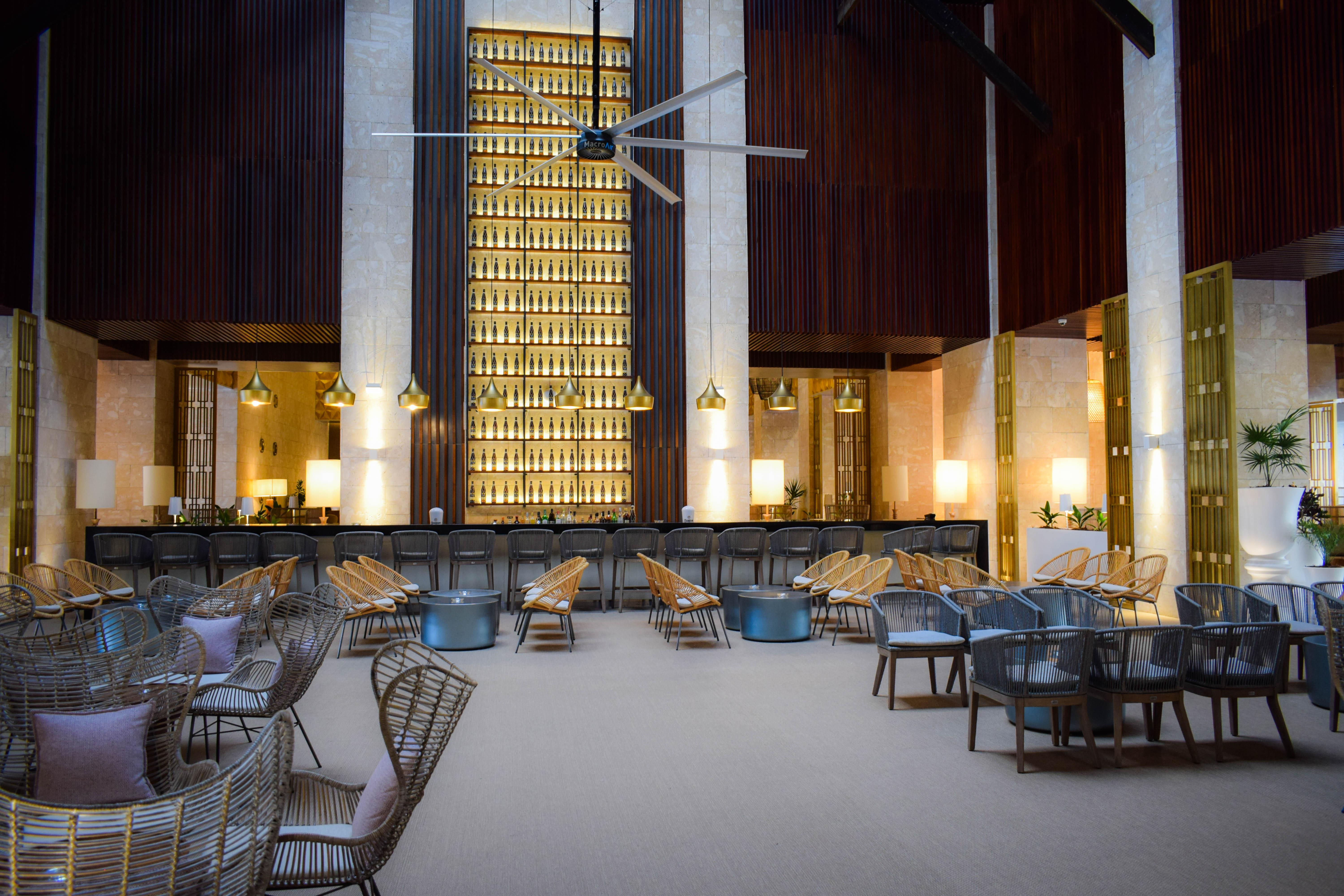 Grand Bavaro Princess All Suites Resort, Spa&Casino Esterno foto The lobby of the hotel