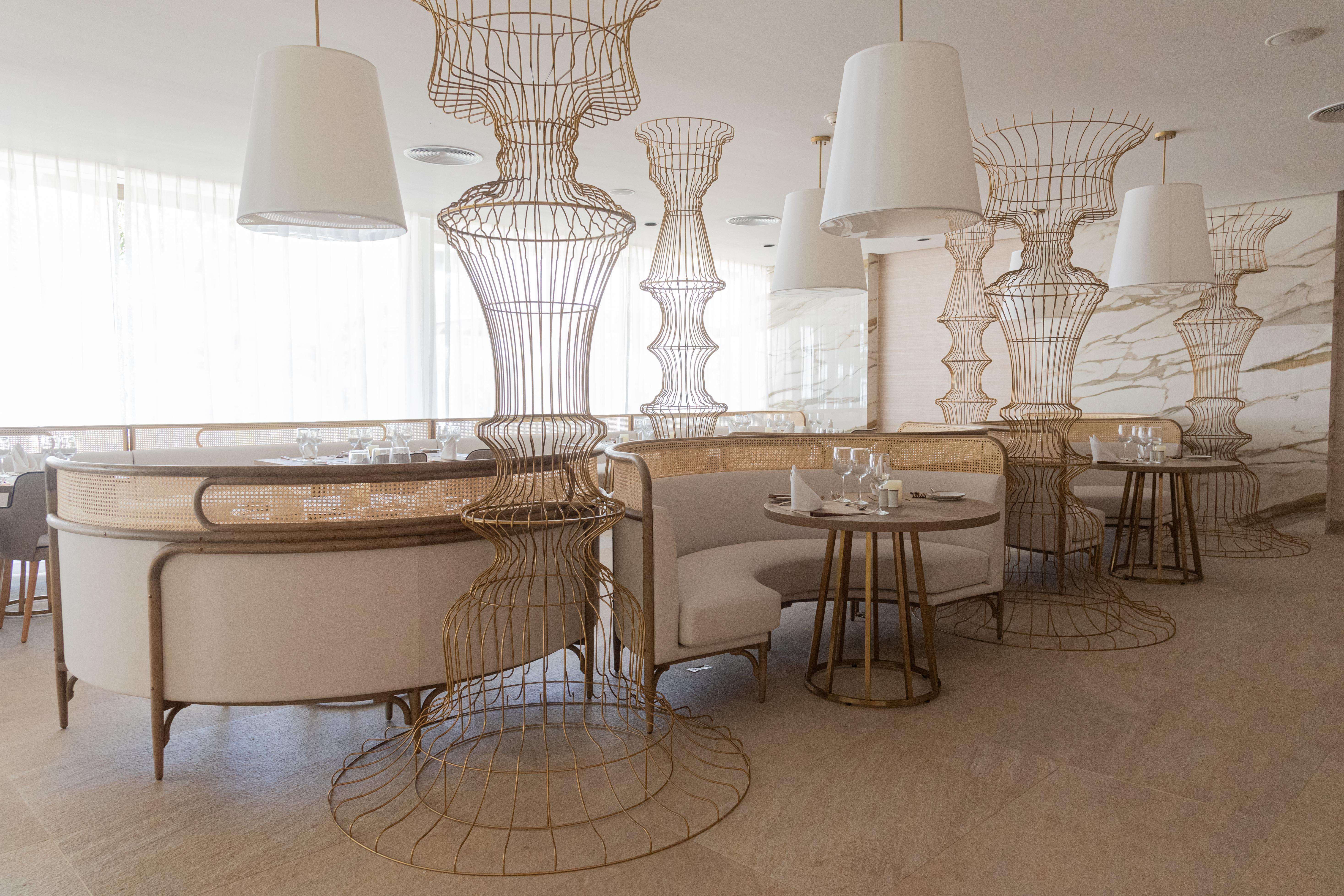 Grand Bavaro Princess All Suites Resort, Spa&Casino Esterno foto The interior of the restaurant
