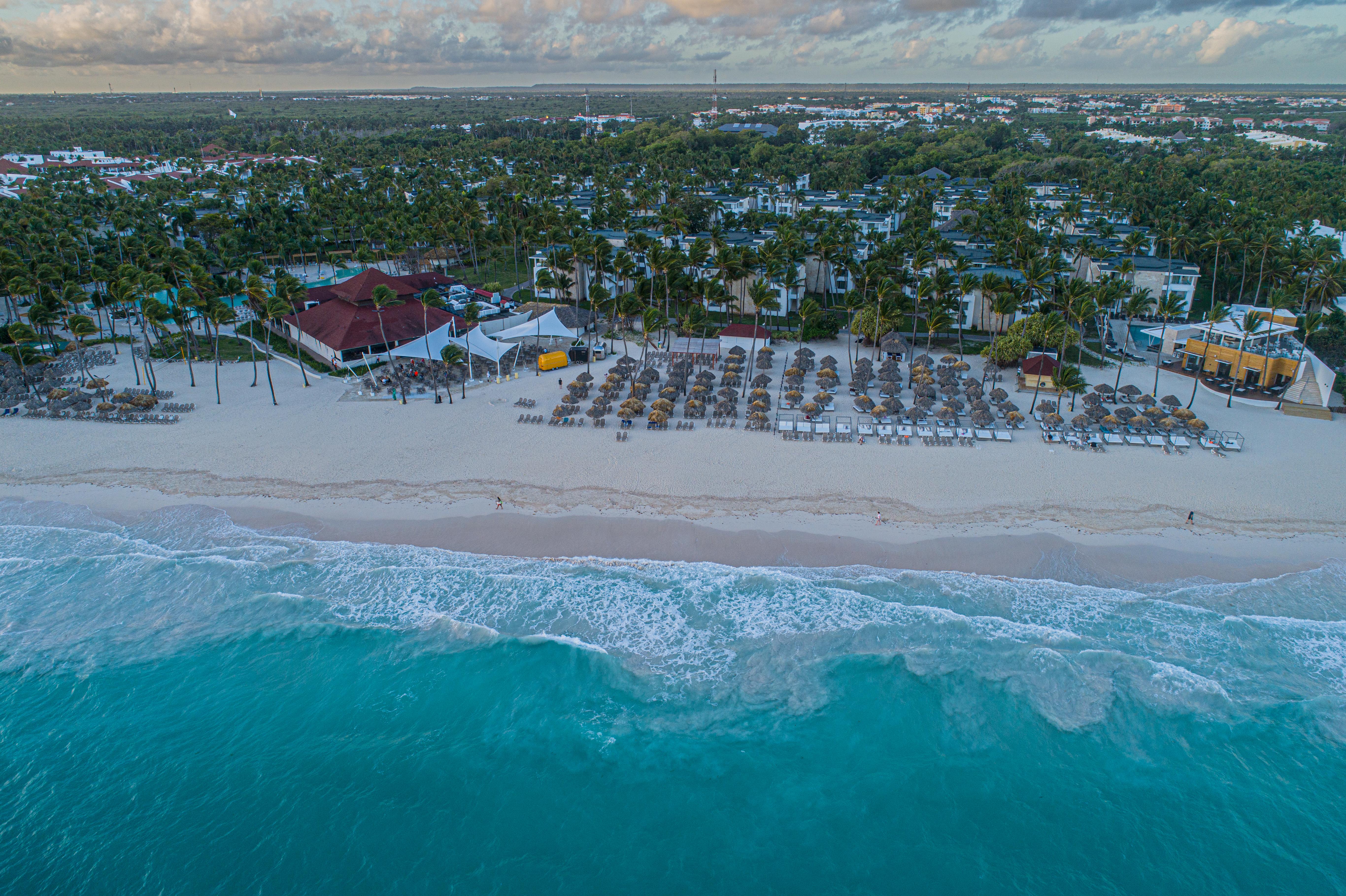 Grand Bavaro Princess All Suites Resort, Spa&Casino Esterno foto Aerial view of the resort